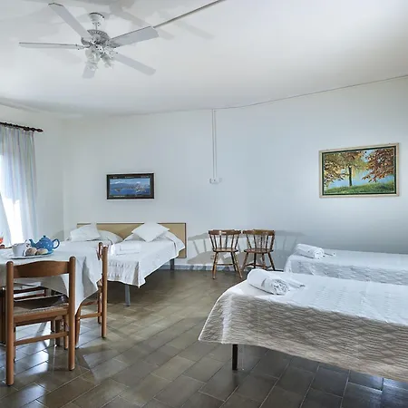 Collina Джардини-Наксос