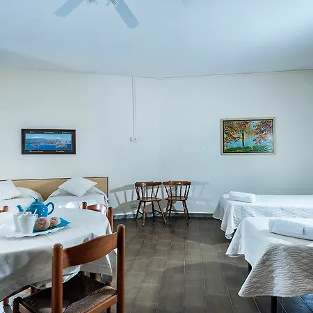 Apartment Collina Giardini-Naxos