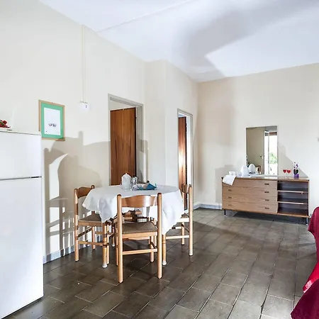 Collina Apartment *