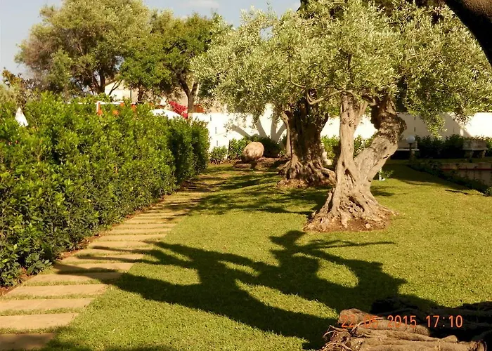 Collina * Giardini-Naxos