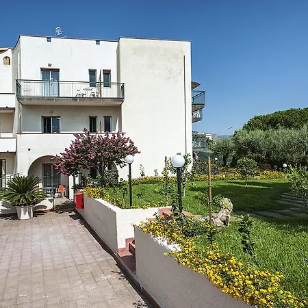 Collina Giardini-Naxos