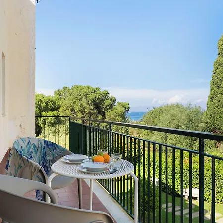 Apartment Collina *