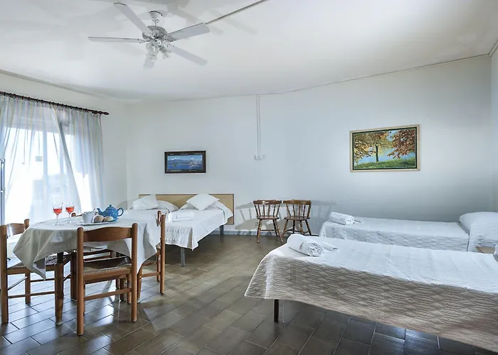 Collina ジャルディーニ・ナクソス