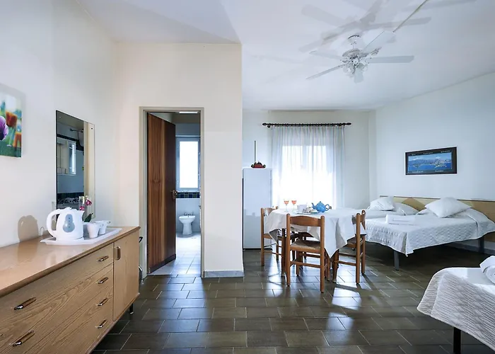 Collina * Giardini Naxos